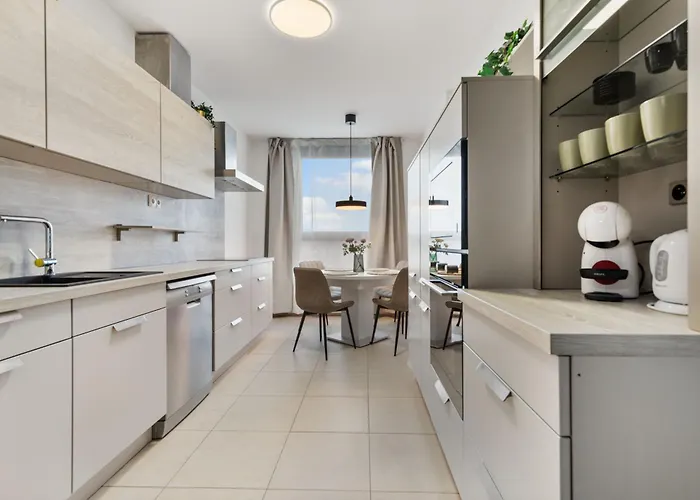 Apartament Lam Jungle - Sky View 21 Floor - Free Parking